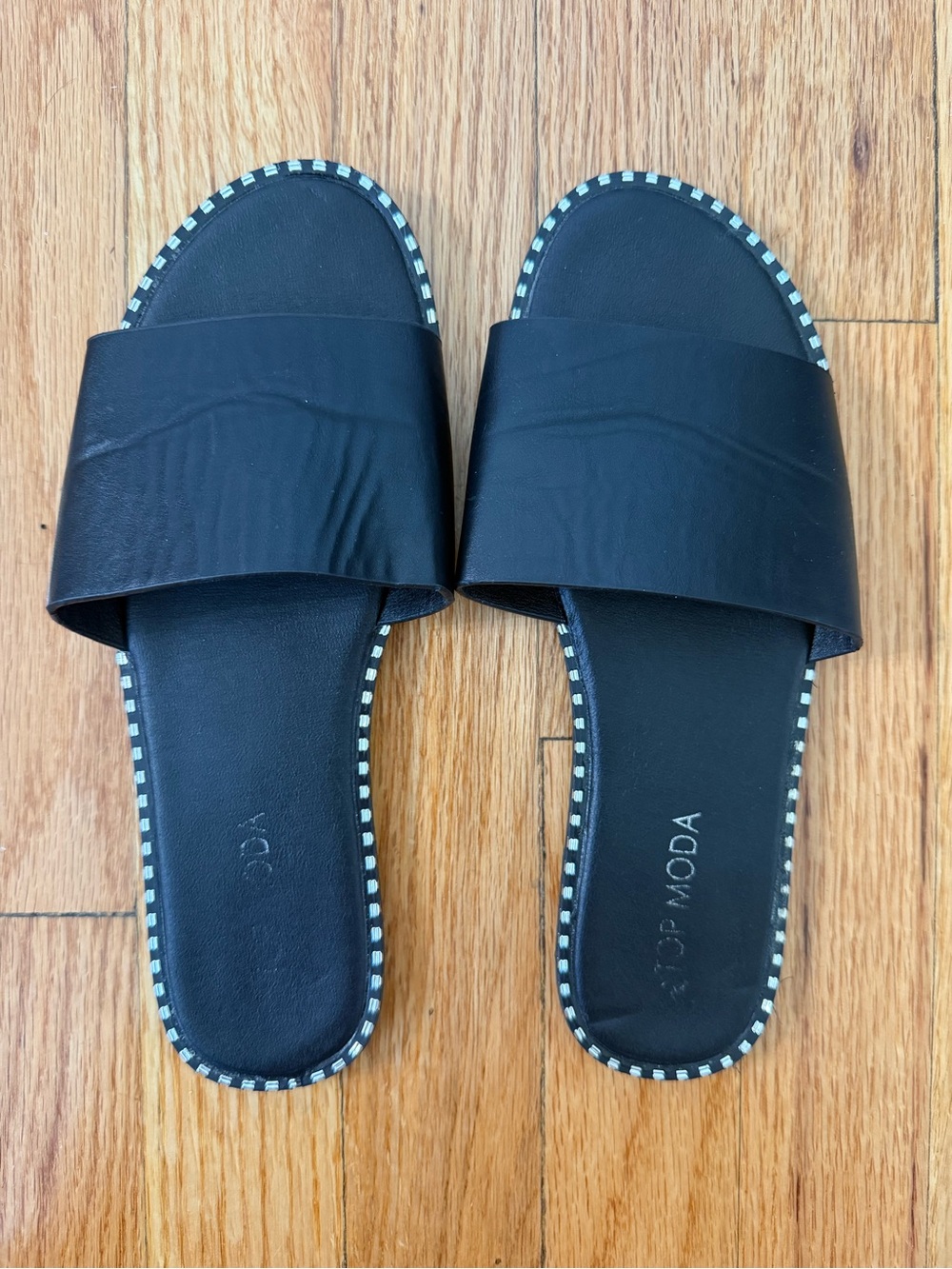 Women’s Black Slide Sandals